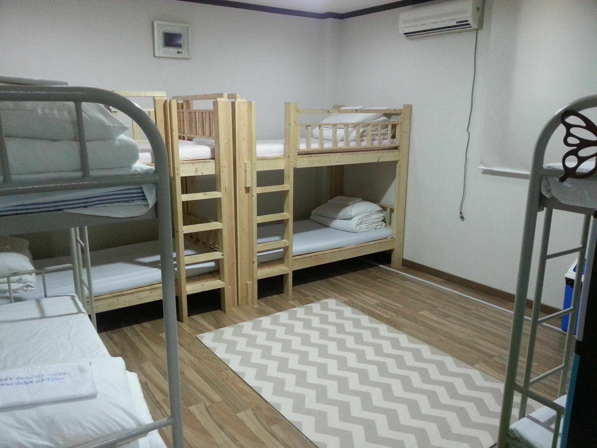 Hotel Backpackers' House Busan Exterior foto